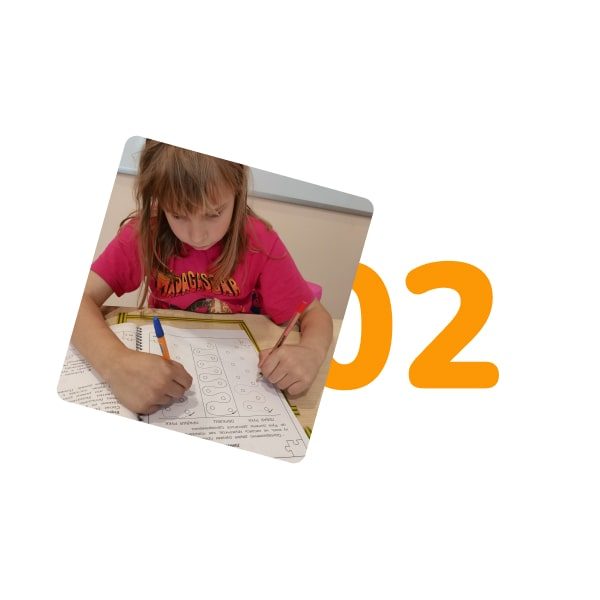02-min